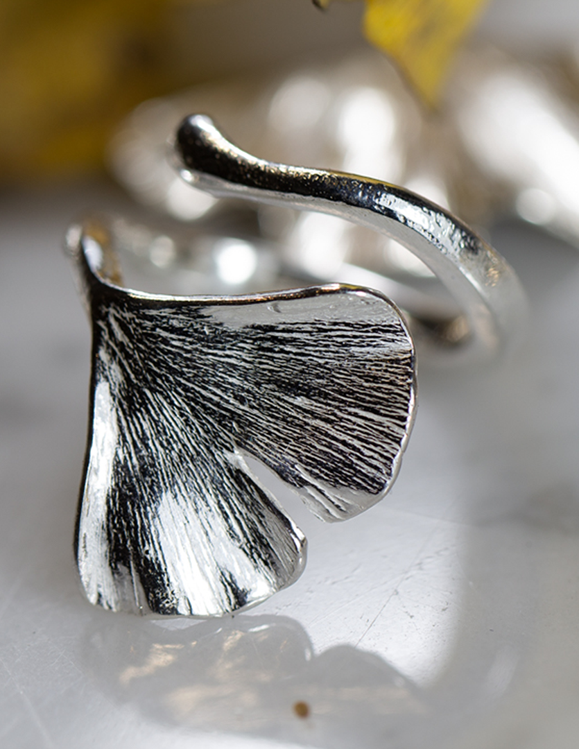 Anillo Gingko Simple Ajustable
