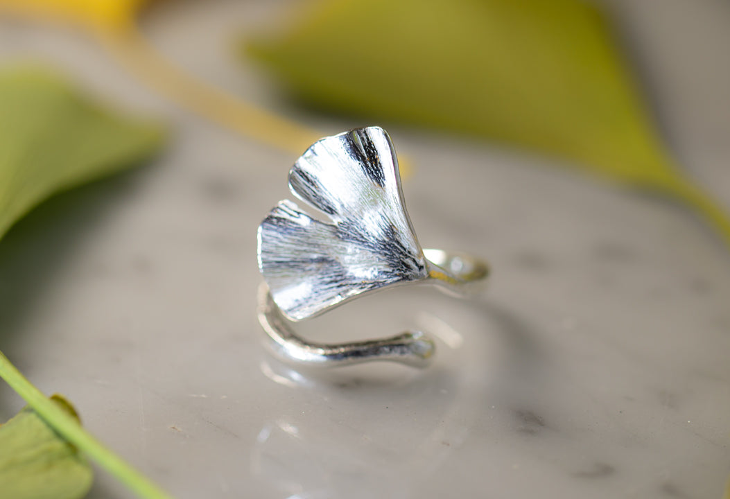 Anillo Gingko Simple Ajustable